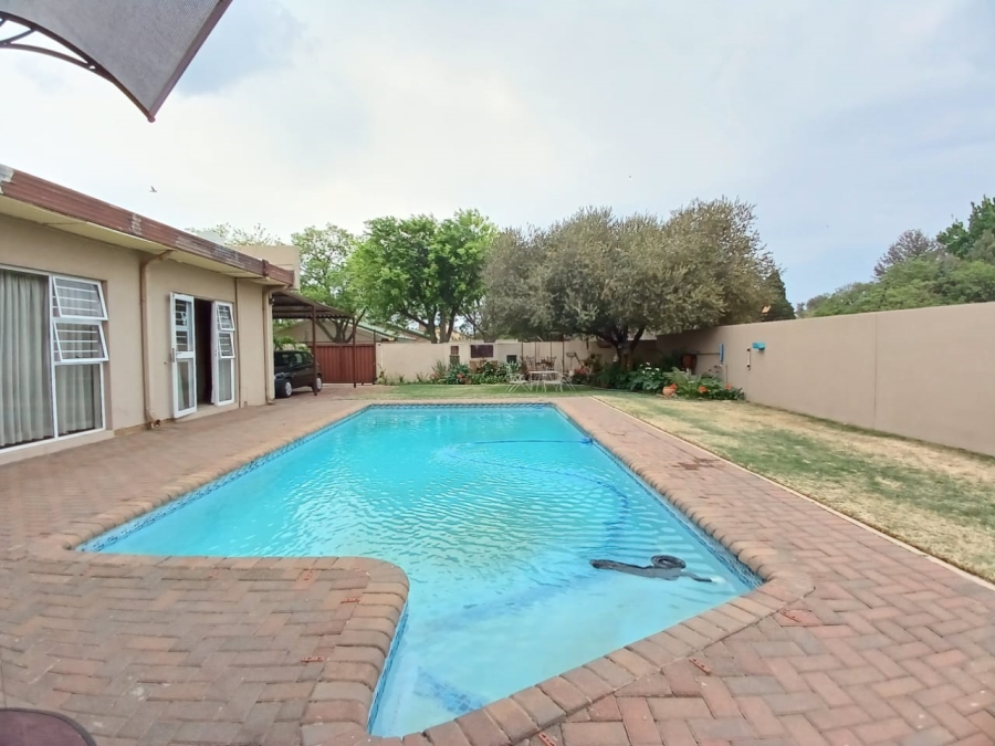 5 Bedroom Property for Sale in Sasolburg Ext 23 Free State